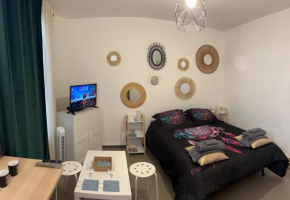Studio Villejuif 2min de Paris